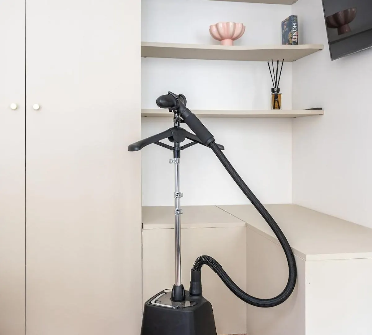 Parisian Duplex In Marais With Sauna Fransa